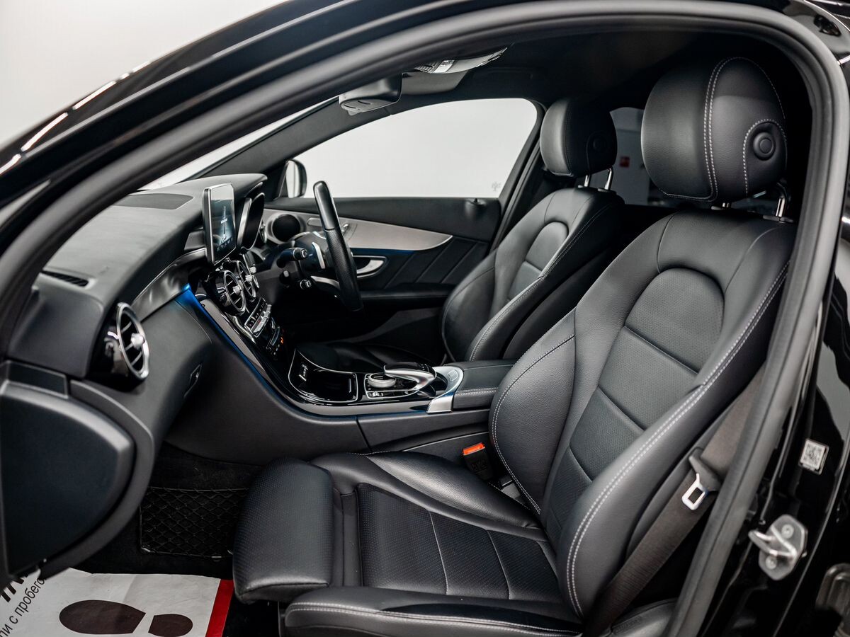 Mercedes-Benz C-Class 2017 - фото автомобиля