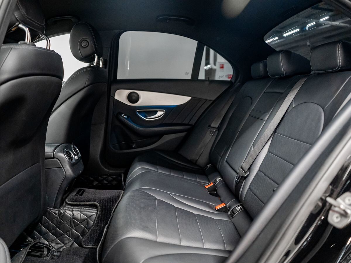 Mercedes-Benz C-Class 2017 - фото автомобиля