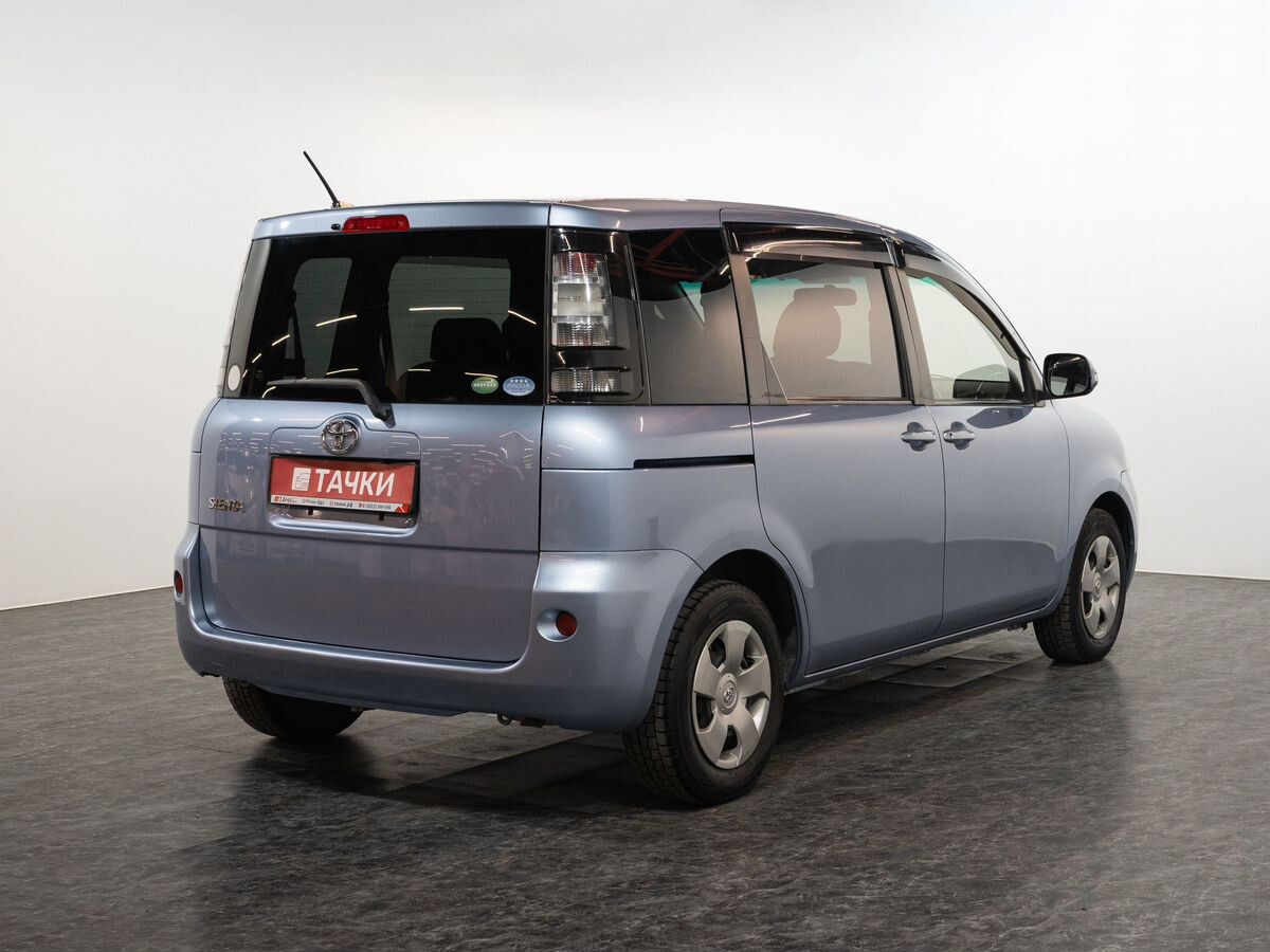 Toyota Sienta 2014 - фото автомобиля