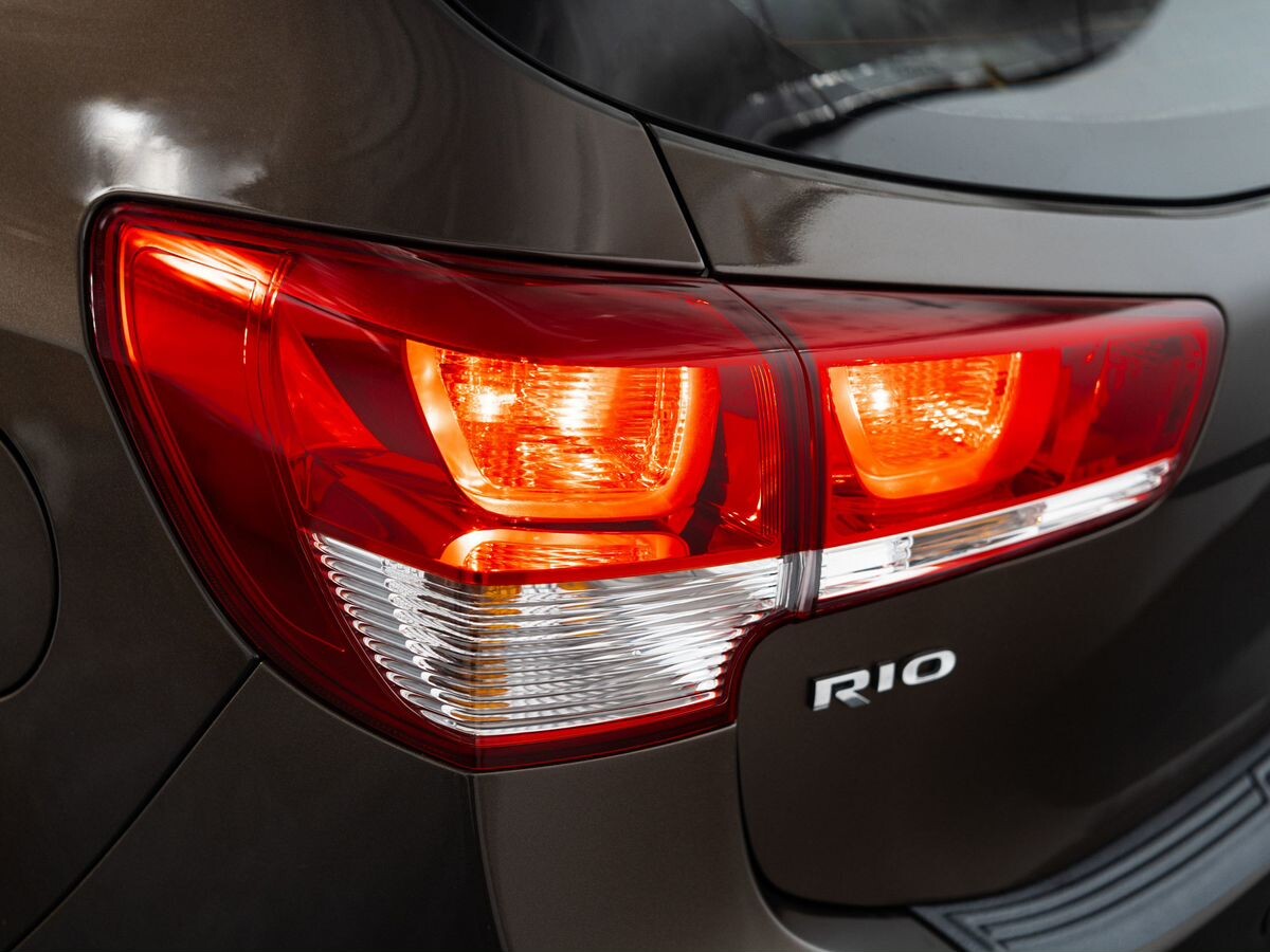 Kia Rio 2017 - фото автомобиля