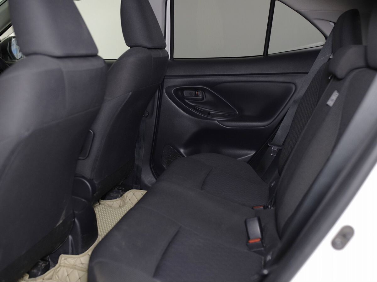 Toyota Yaris Cross 2020 - фото автомобиля