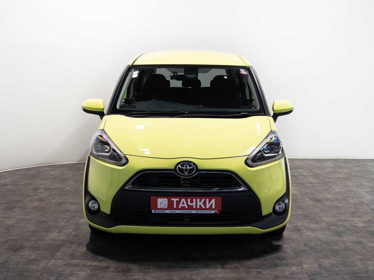 Toyota Sienta 2015 - фото автомобиля