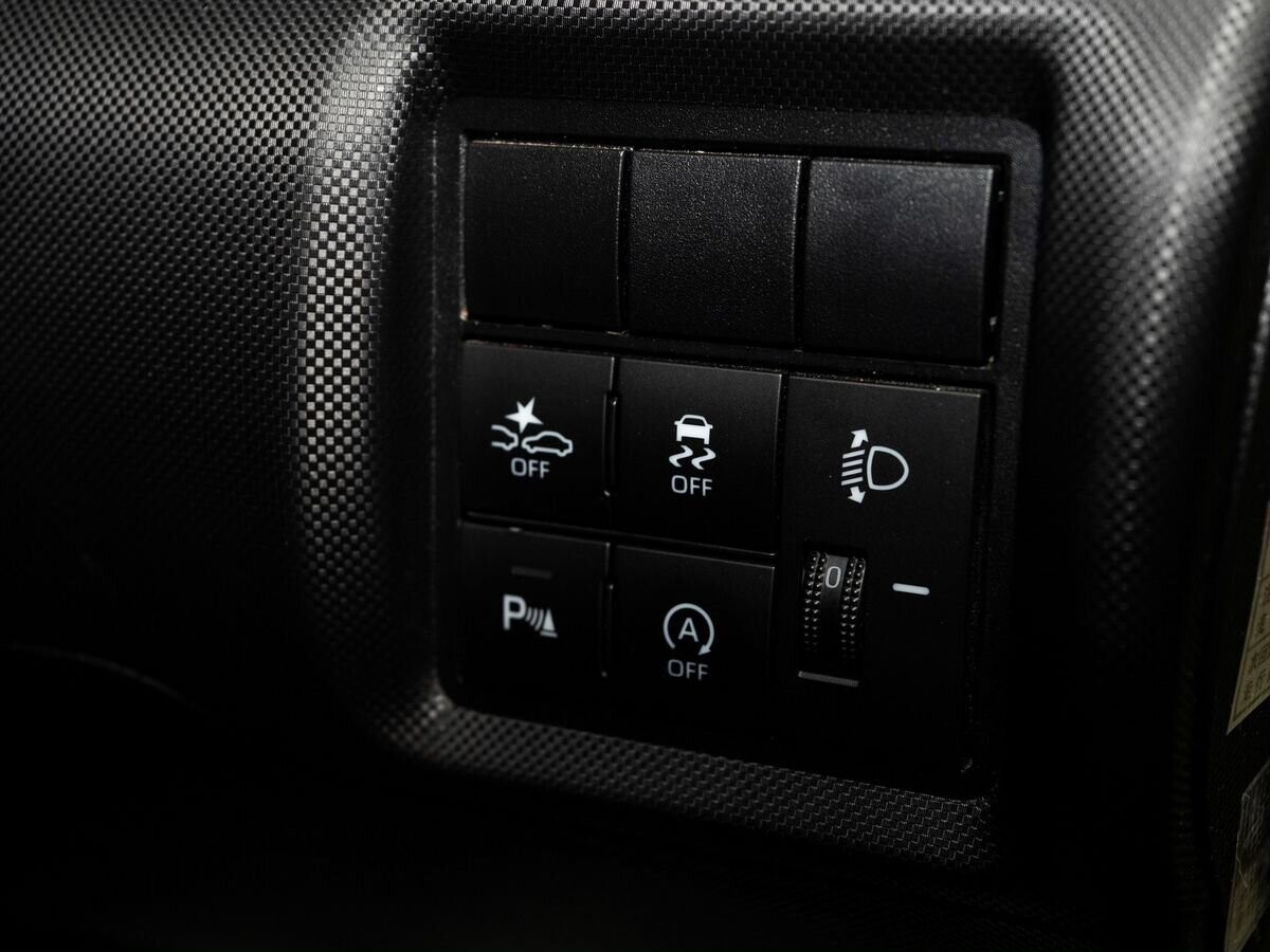 Toyota Raize 2019 - фото автомобиля