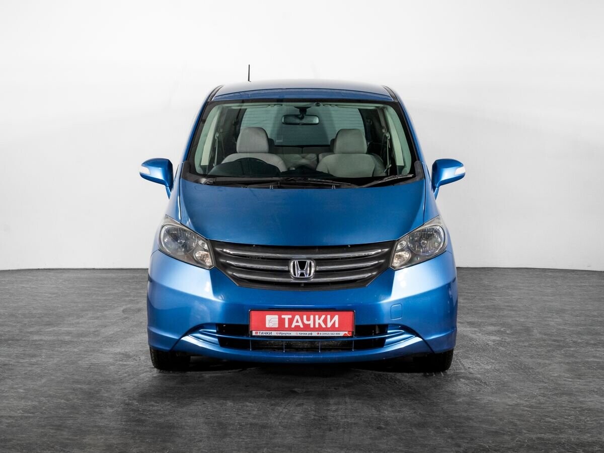 Honda Freed 2011 - фото автомобиля