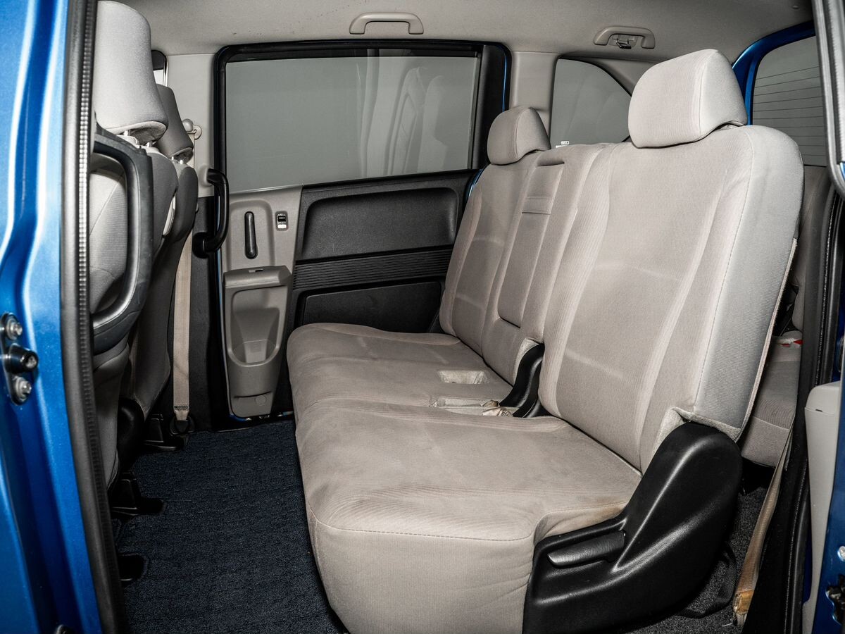 Honda Freed 2011 - фото автомобиля