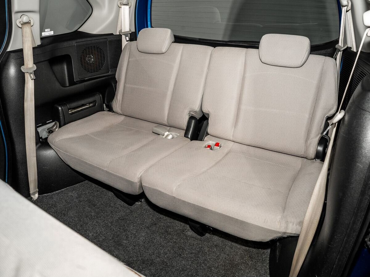 Honda Freed 2011 - фото автомобиля