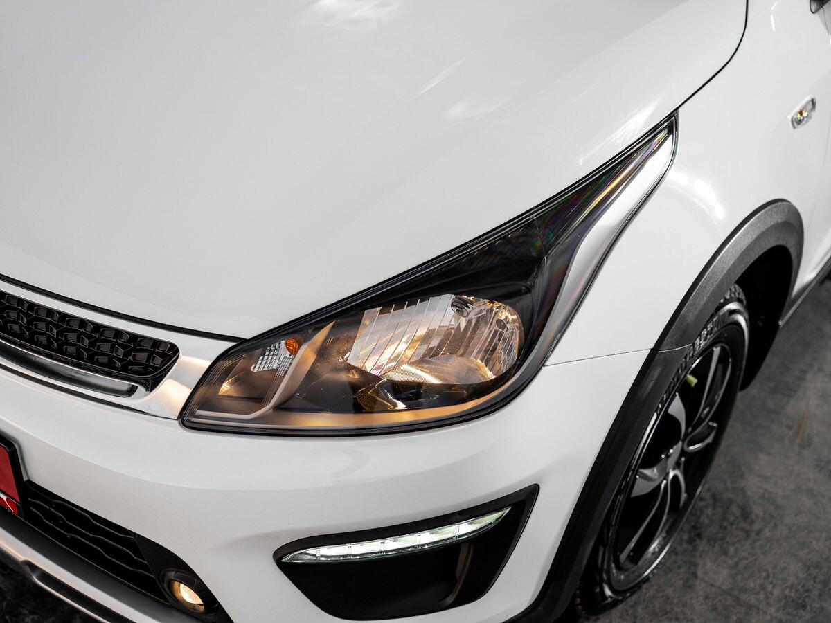 Kia Rio 2019 - фото автомобиля