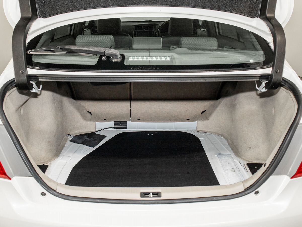 Toyota Premio 2009 - фото автомобиля