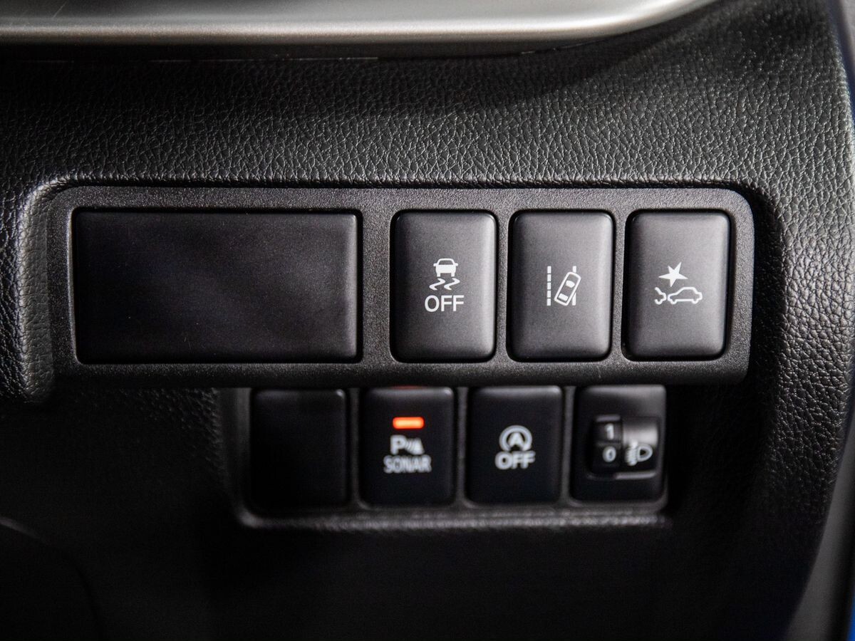 Mitsubishi Eclipse Cross 2018 - фото автомобиля