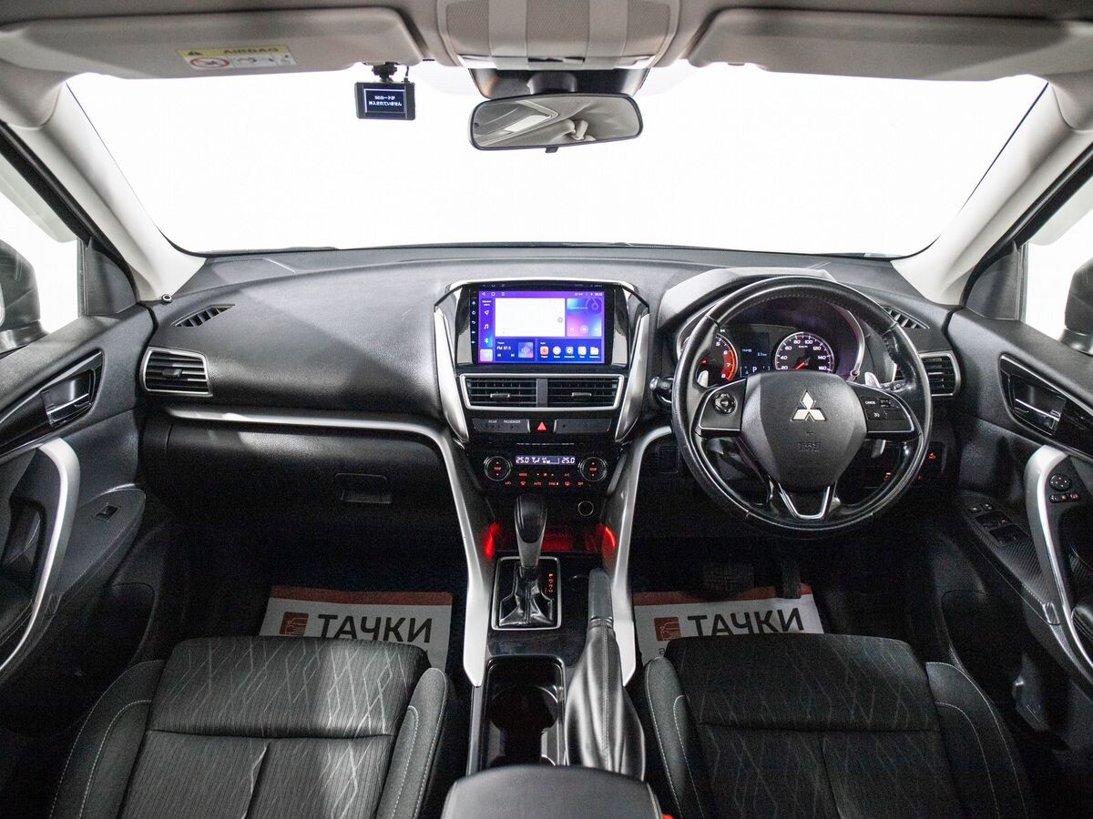 Mitsubishi Eclipse Cross 2018 - фото автомобиля