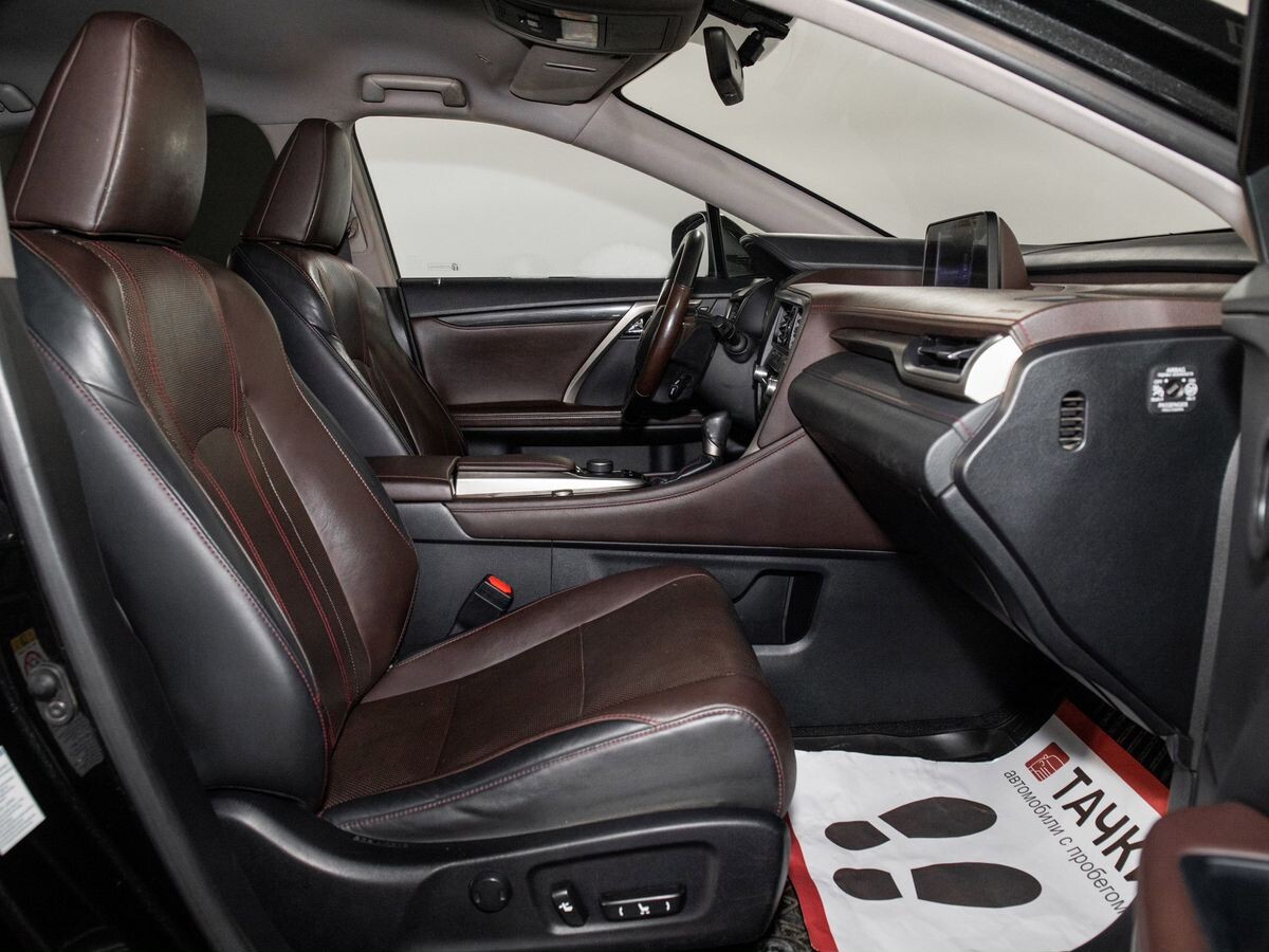 Lexus RX 2017 - фото автомобиля