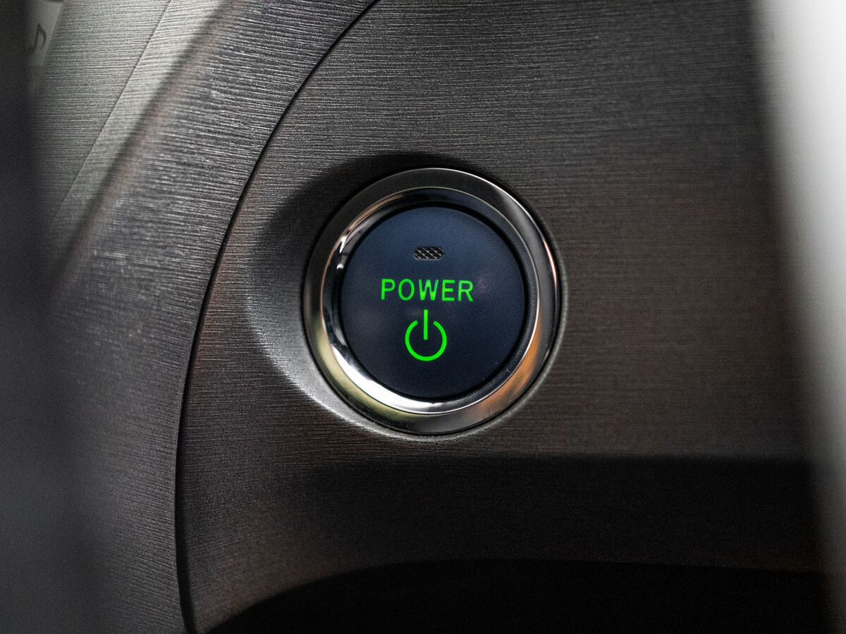 Toyota Prius 2014 - фото автомобиля