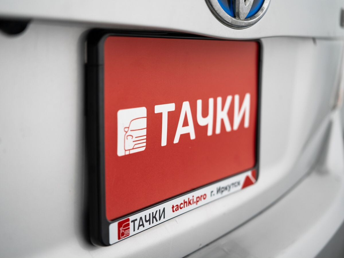 Toyota Prius 2014 - фото автомобиля