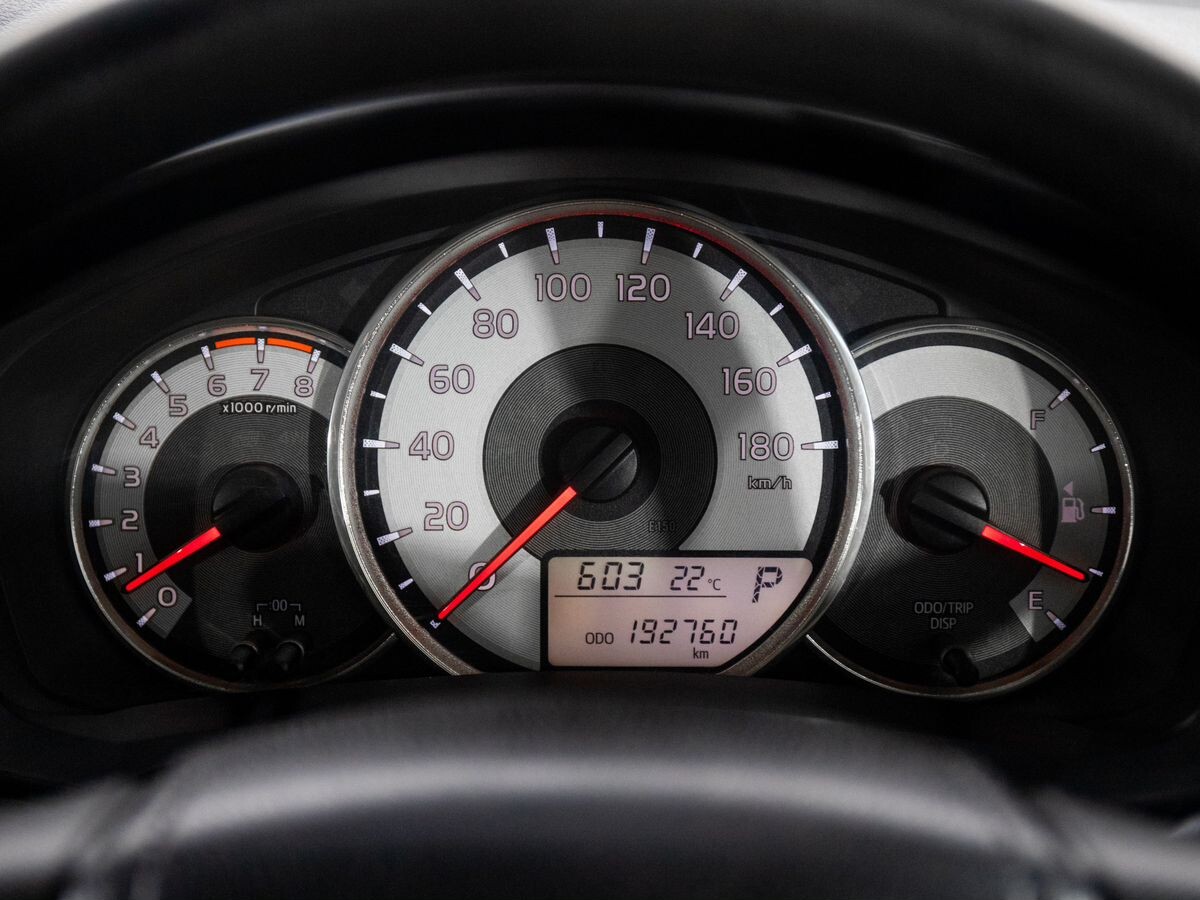 Toyota Corolla 2014 - фото автомобиля