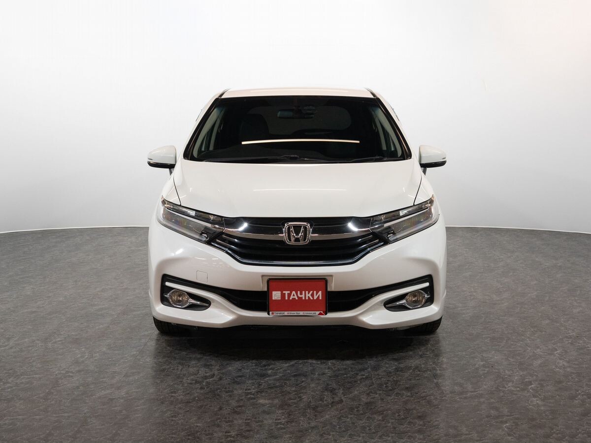 Honda Shuttle 2016 - фото автомобиля