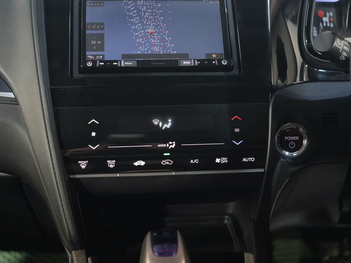 Honda Shuttle 2016 - фото автомобиля