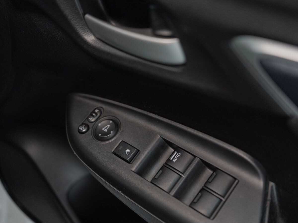 Honda Shuttle 2016 - фото автомобиля