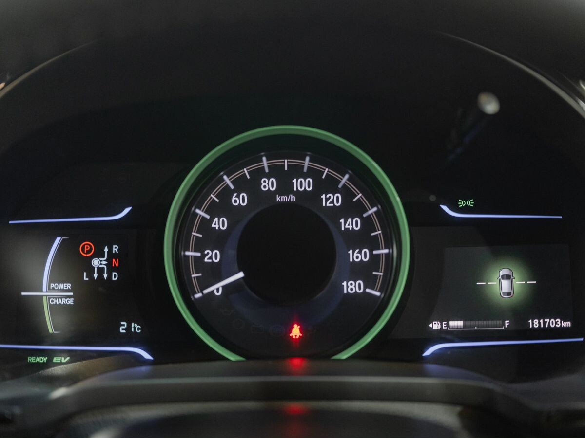 Honda Shuttle 2016 - фото автомобиля