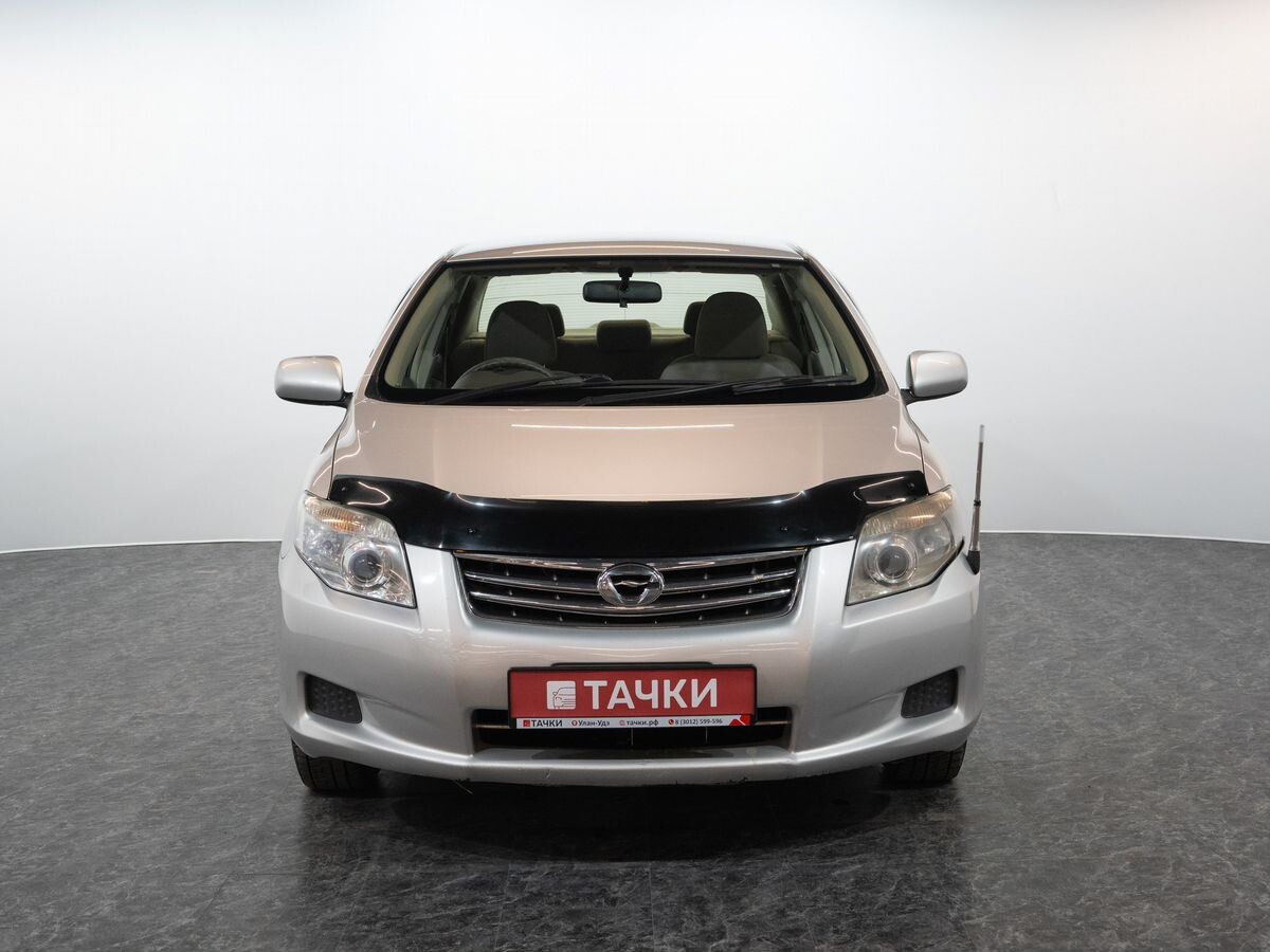 Toyota Corolla 2010 - фото автомобиля