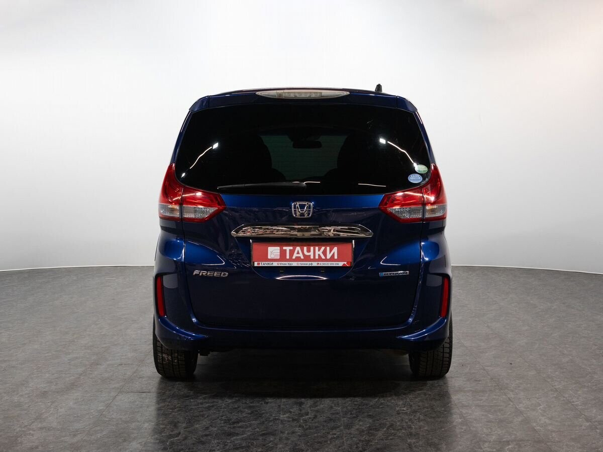 Honda Freed 2018 - фото автомобиля
