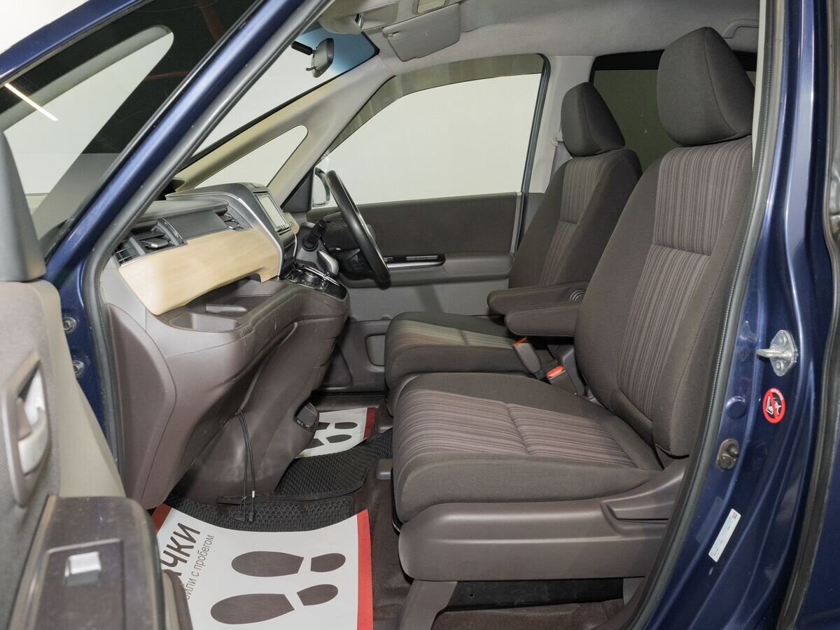 Honda Freed 2018 - фото автомобиля