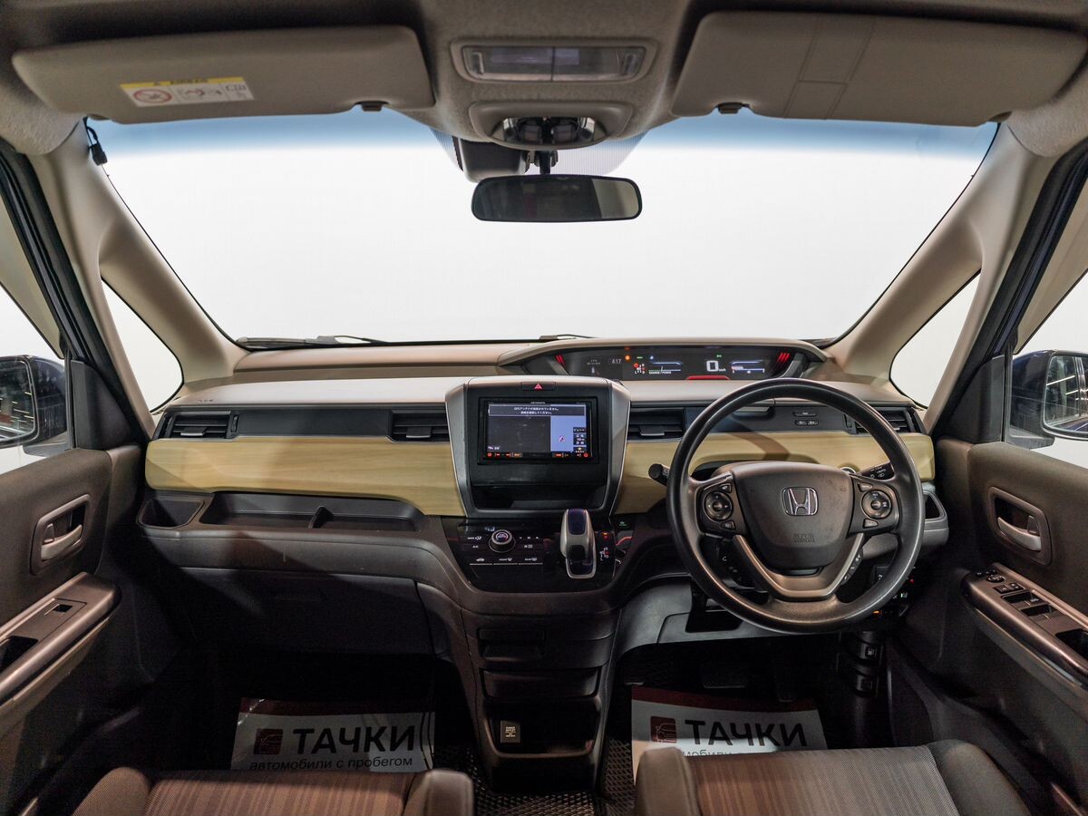 Honda Freed 2018 - фото автомобиля