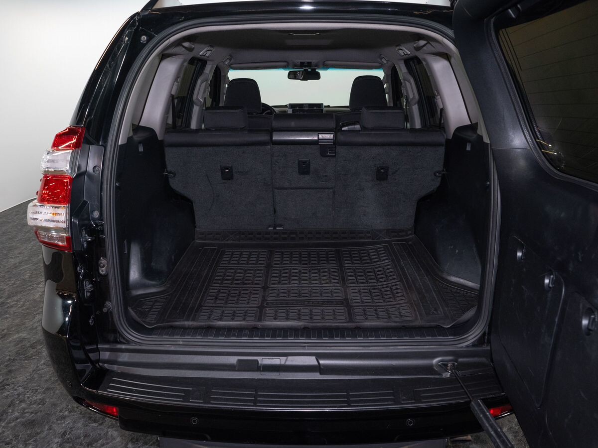 Toyota Land Cruiser Prado 2014 - фото автомобиля