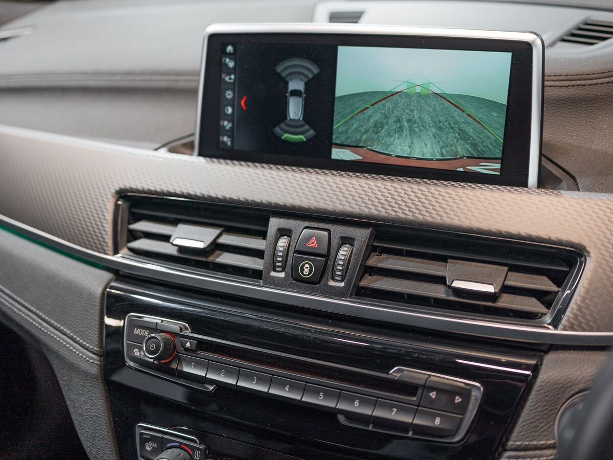 BMW X2 2018 - фото автомобиля