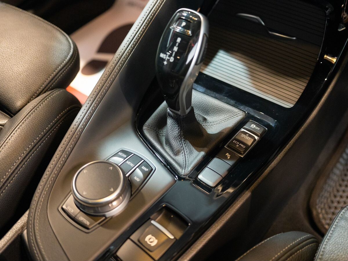 BMW X2 2018 - фото автомобиля