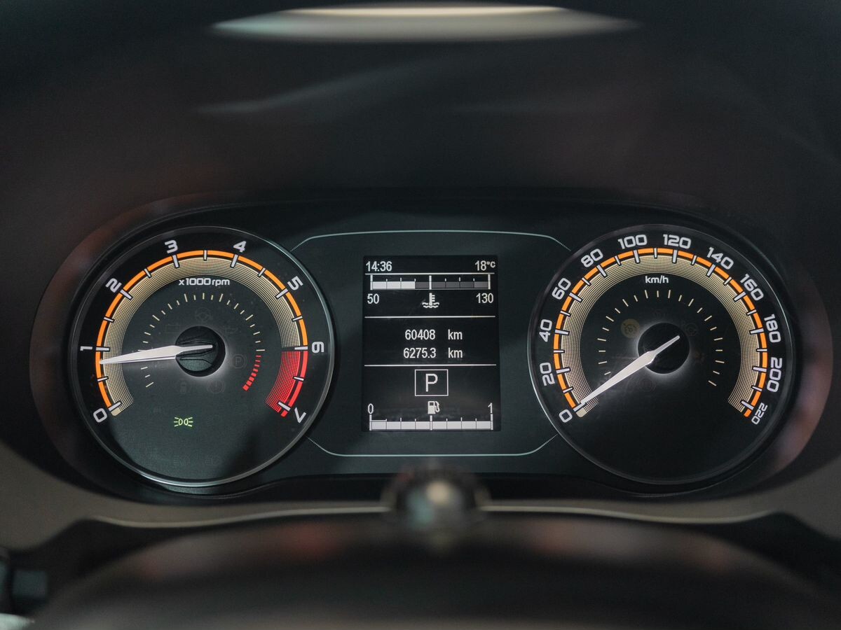 Lada (ВАЗ) Vesta 2024 - фото автомобиля