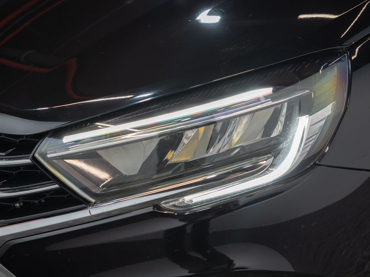 Lada (ВАЗ) Vesta 2024 - фото автомобиля