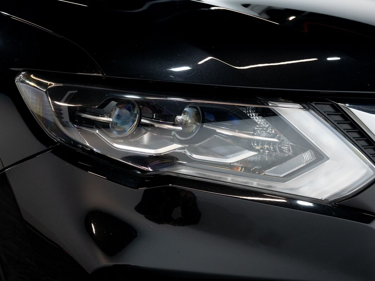 Nissan X-Trail 2017 - фото автомобиля