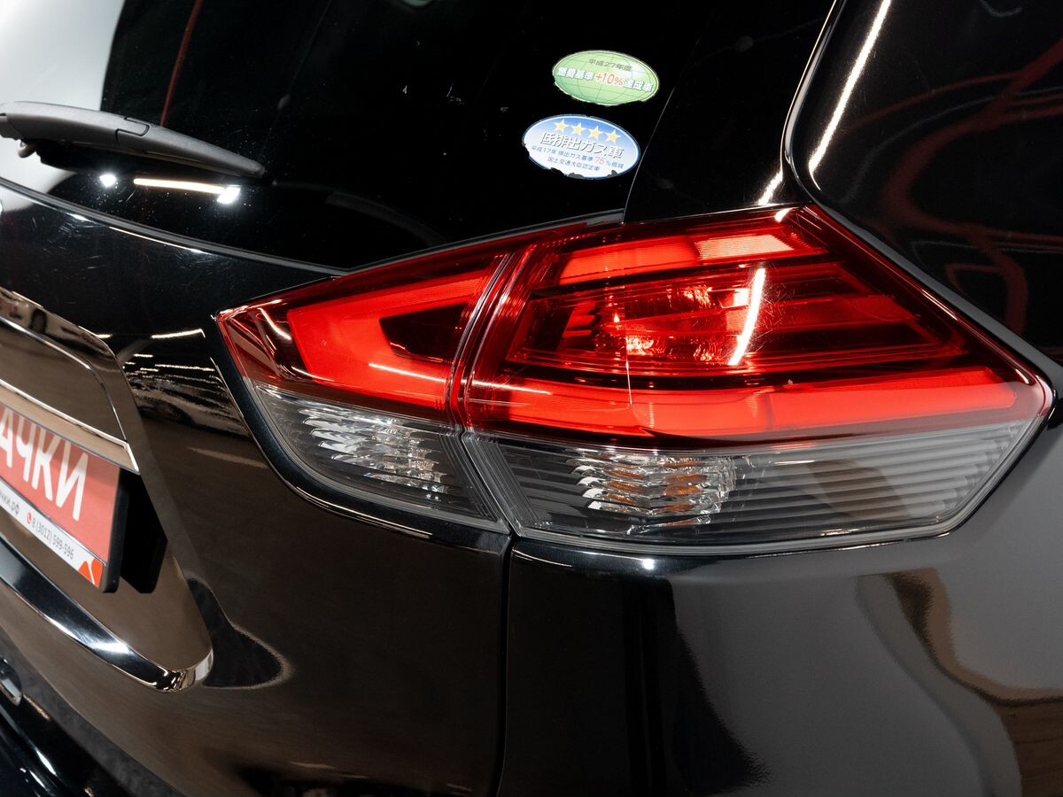 Nissan X-Trail 2017 - фото автомобиля