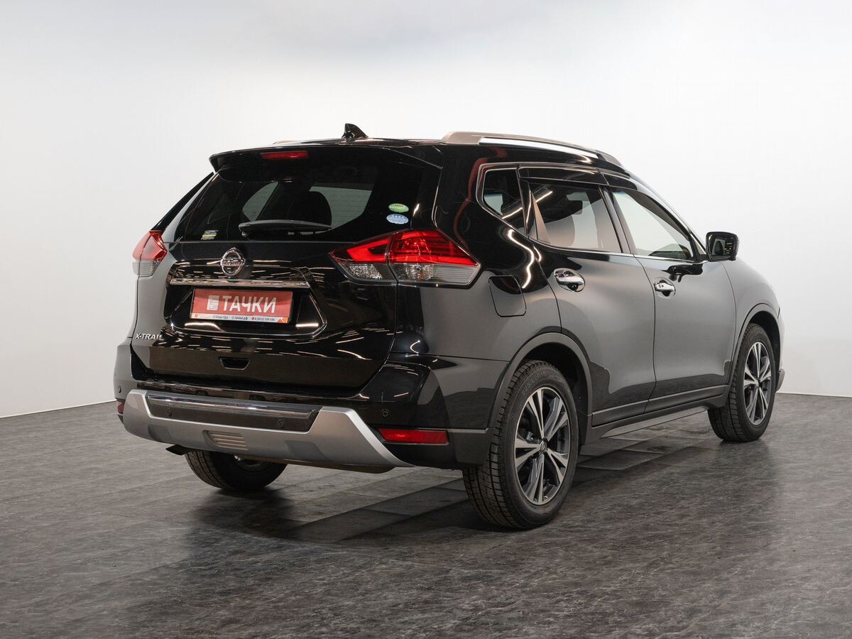 Nissan X-Trail 2017 - фото автомобиля