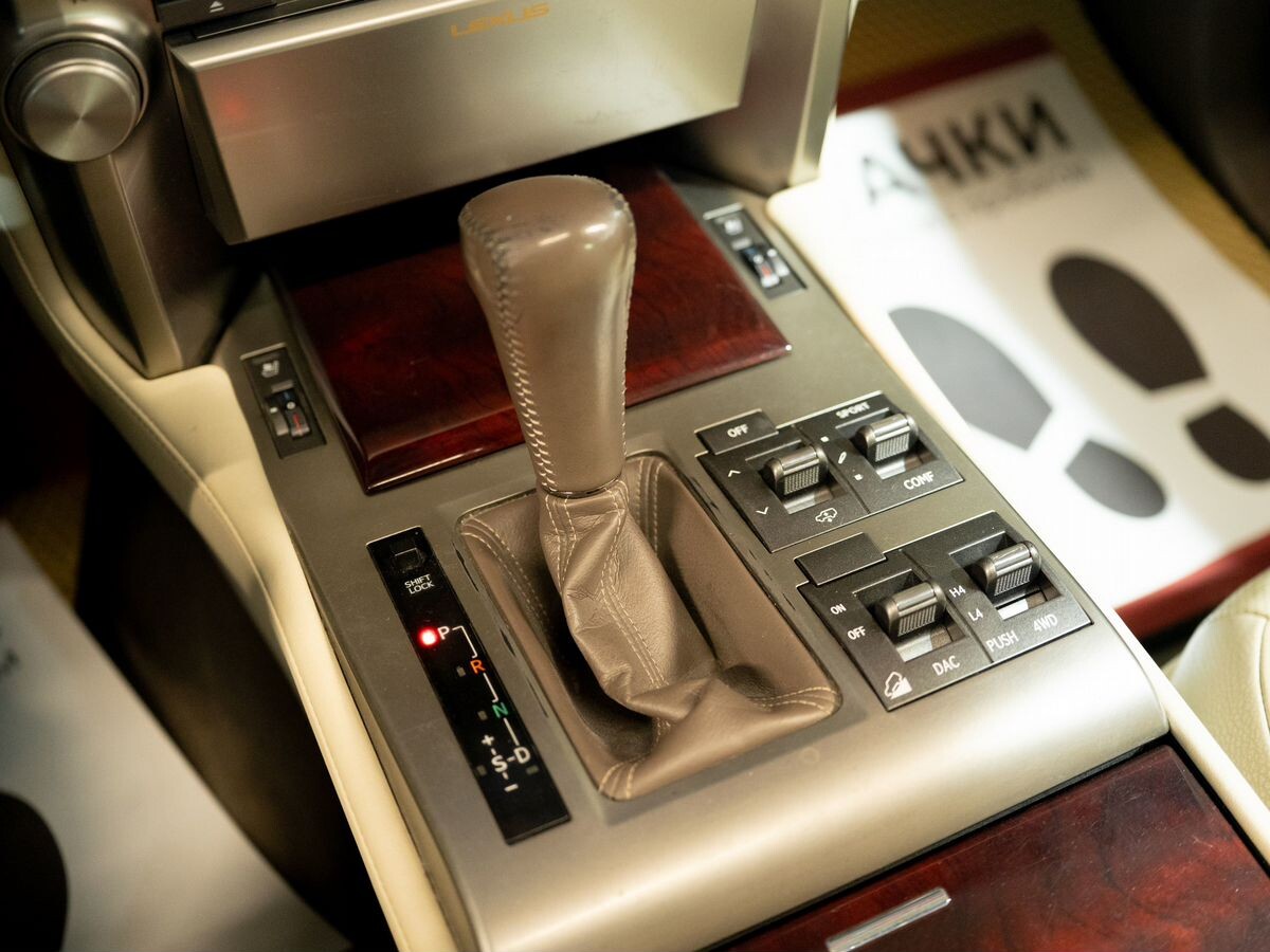 Lexus GX 2011 - фото автомобиля