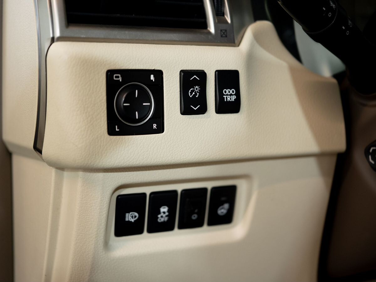 Lexus GX 2011 - фото автомобиля