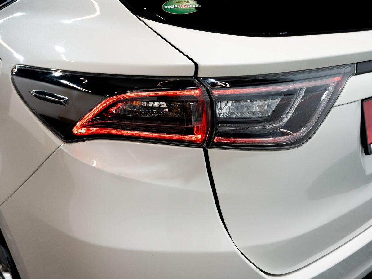 Toyota Harrier 2017 - фото автомобиля