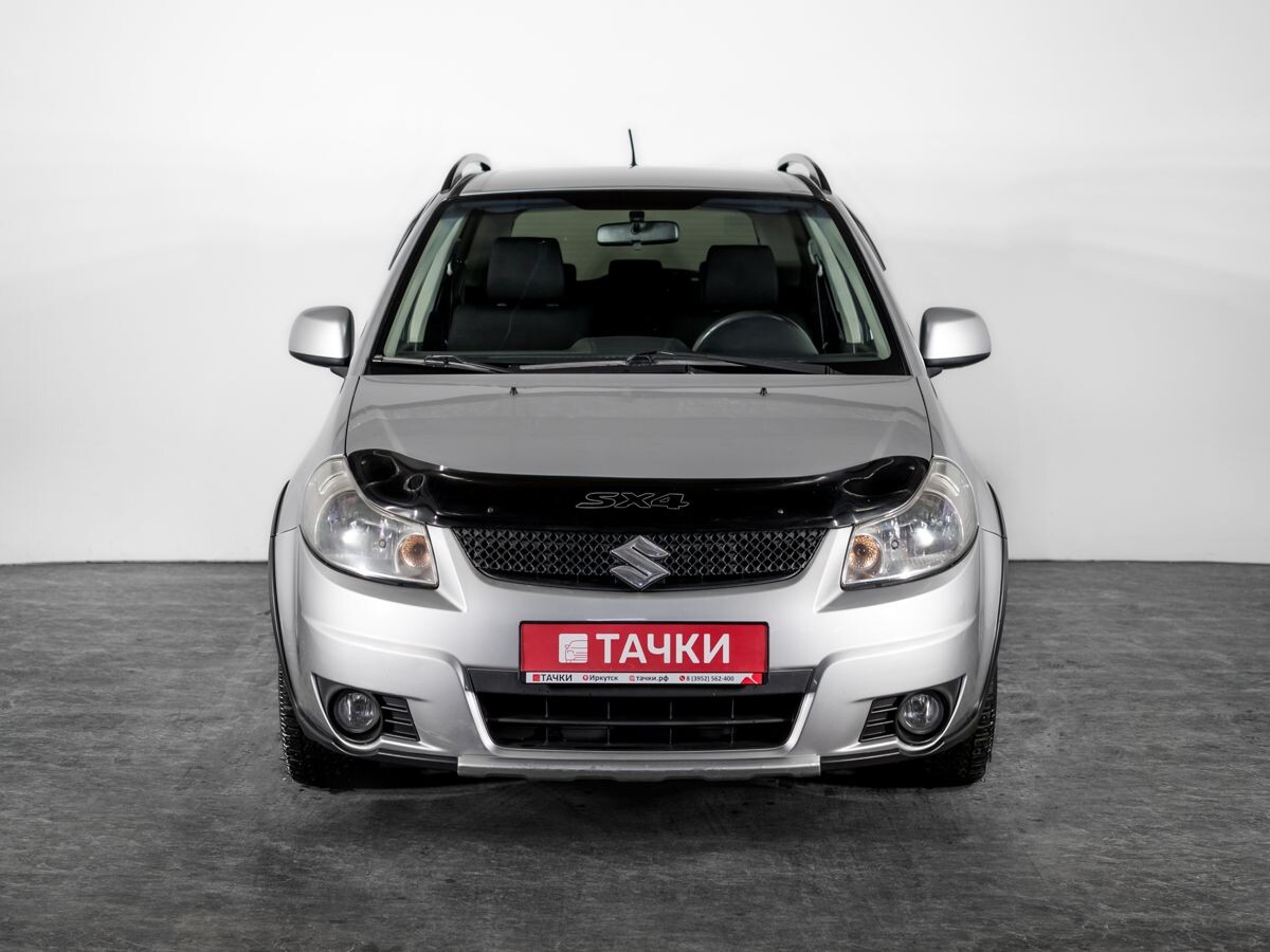 Suzuki SX4 2010 - фото автомобиля