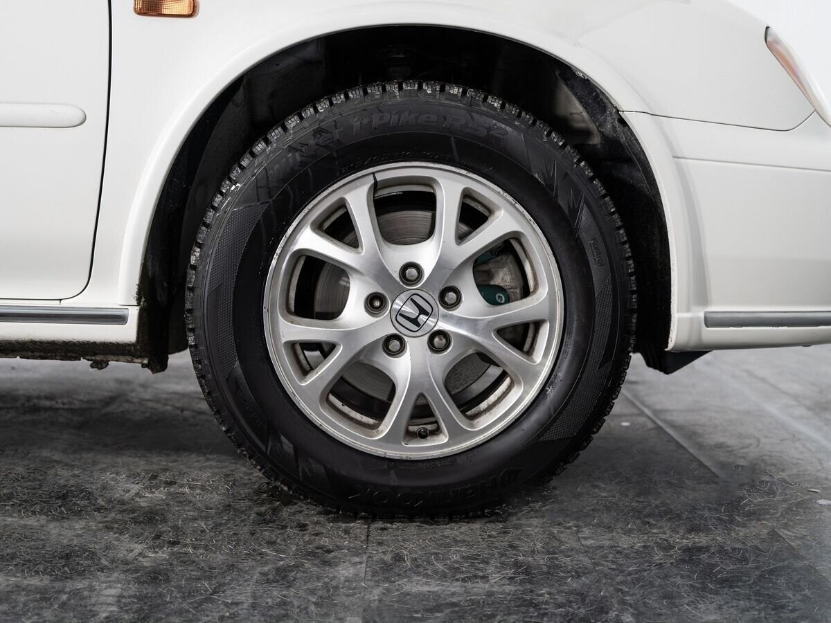 Honda Avancier 2002 - фото автомобиля