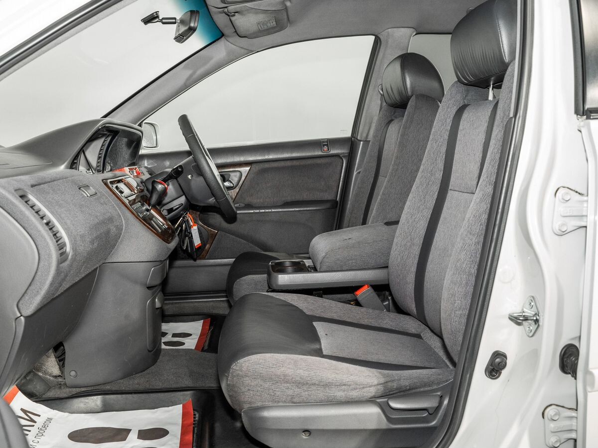 Honda Avancier 2002 - фото автомобиля