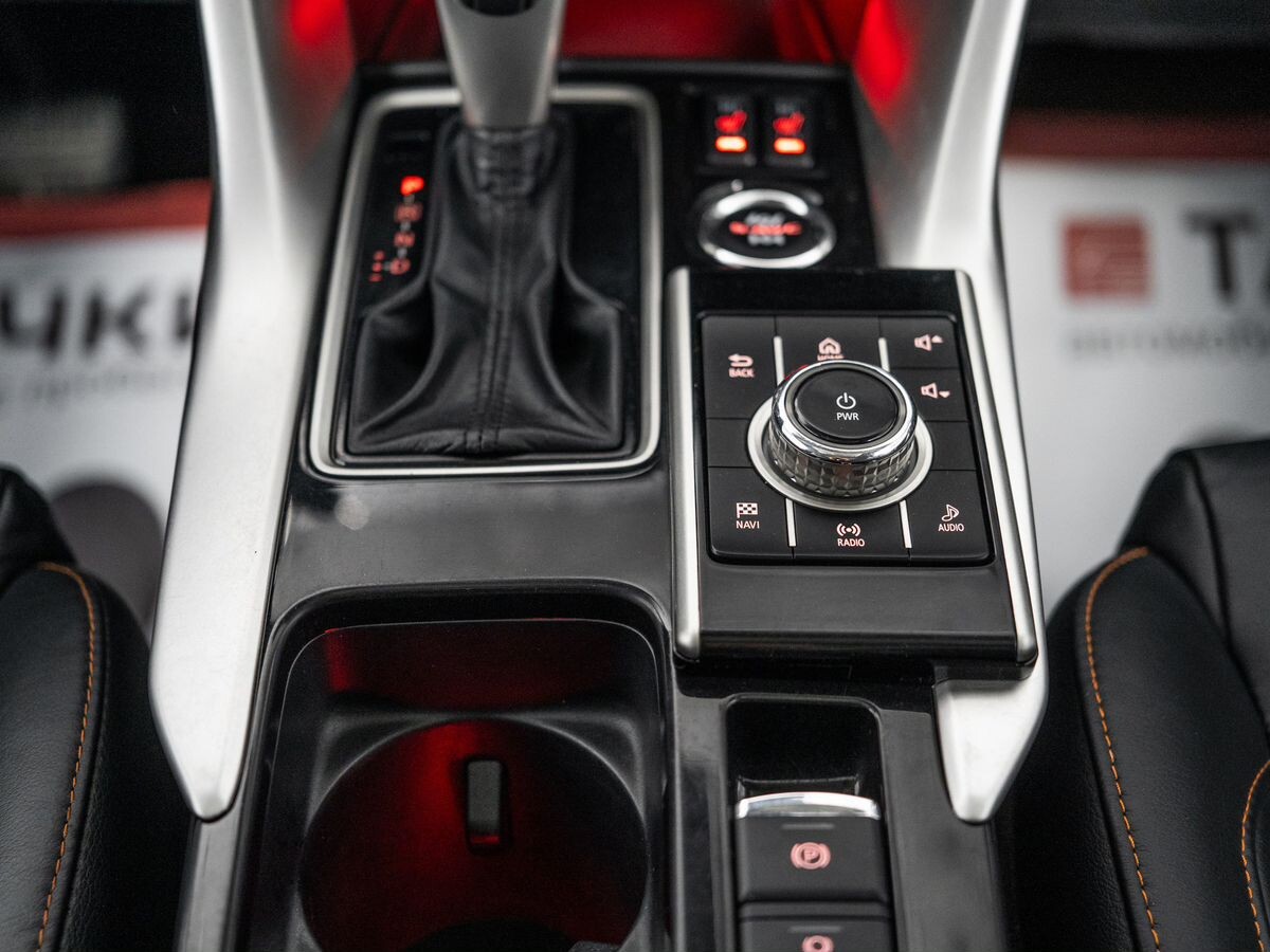 Mitsubishi Eclipse Cross 2019 - фото автомобиля