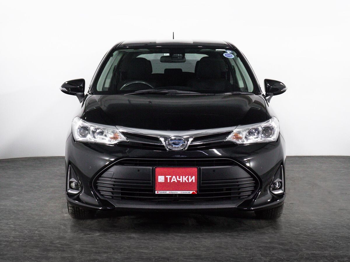 Toyota Corolla 2018 - фото автомобиля