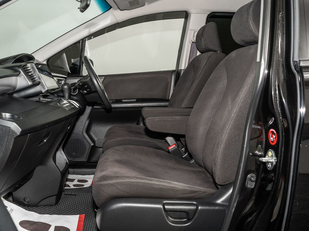 Honda Freed 2013 - фото автомобиля