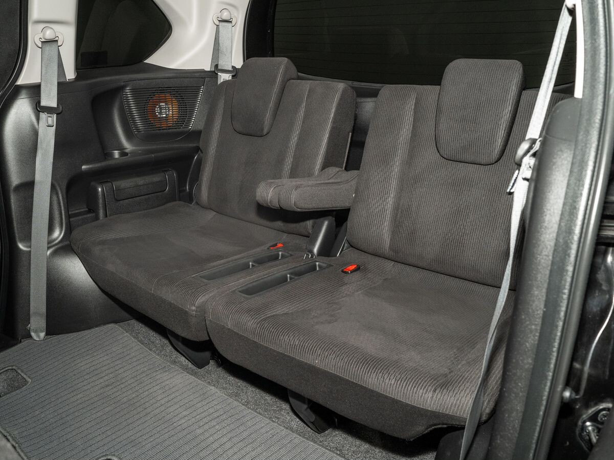 Honda Freed 2013 - фото автомобиля