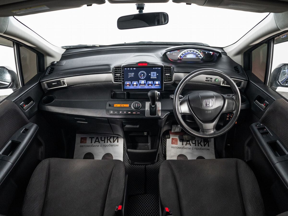 Honda Freed 2013 - фото автомобиля