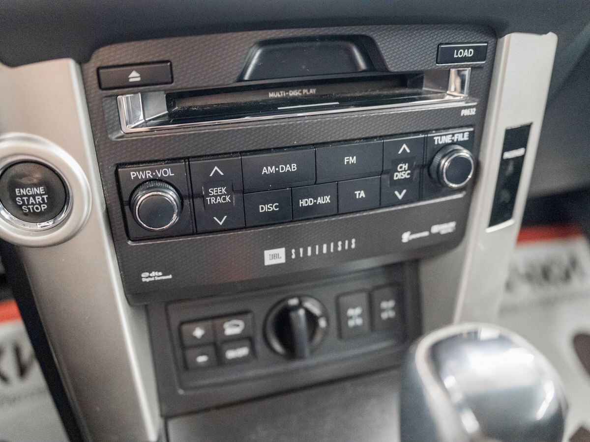 Toyota Land Cruiser Prado 2012 - фото автомобиля