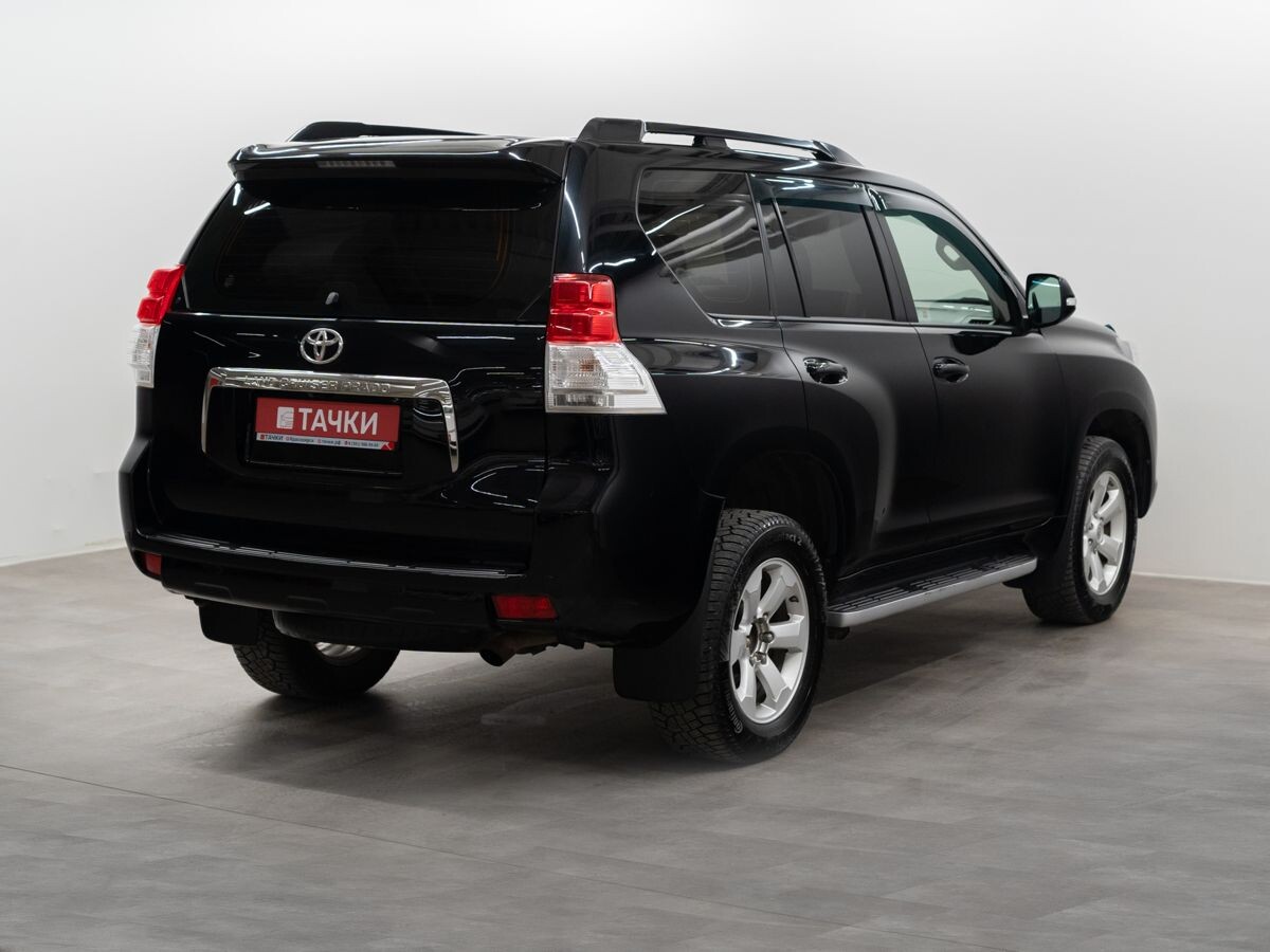 Toyota Land Cruiser Prado 2012 - фото автомобиля