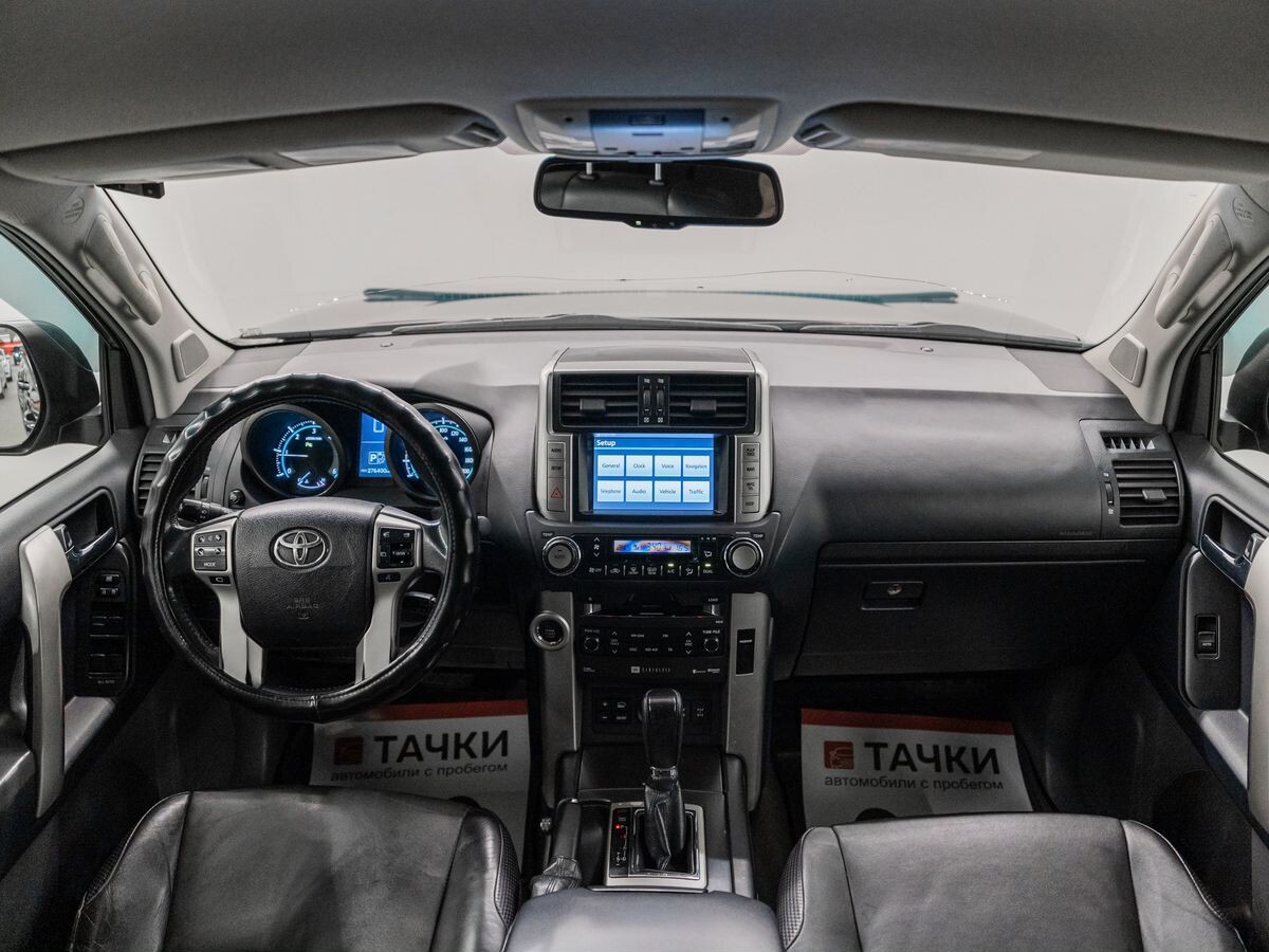 Toyota Land Cruiser Prado 2012 - фото автомобиля