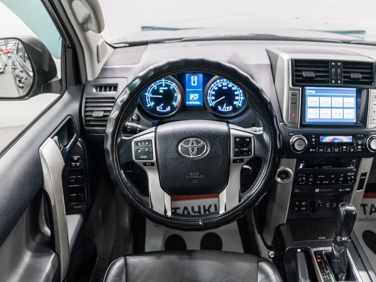 Toyota Land Cruiser Prado 2012 - фото автомобиля