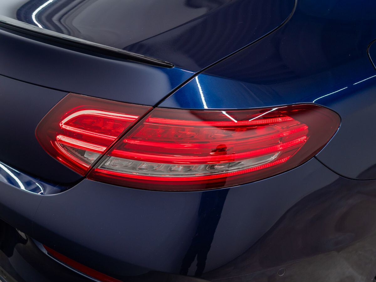 Mercedes-Benz C-Class 2017 - фото автомобиля